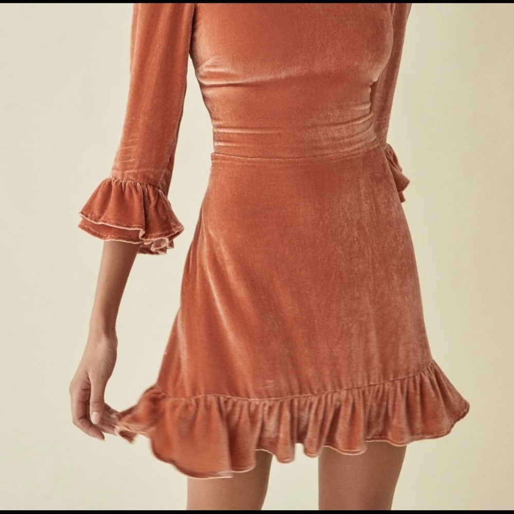 Reformation Mountain Ruffle Velvet Dress Size 6